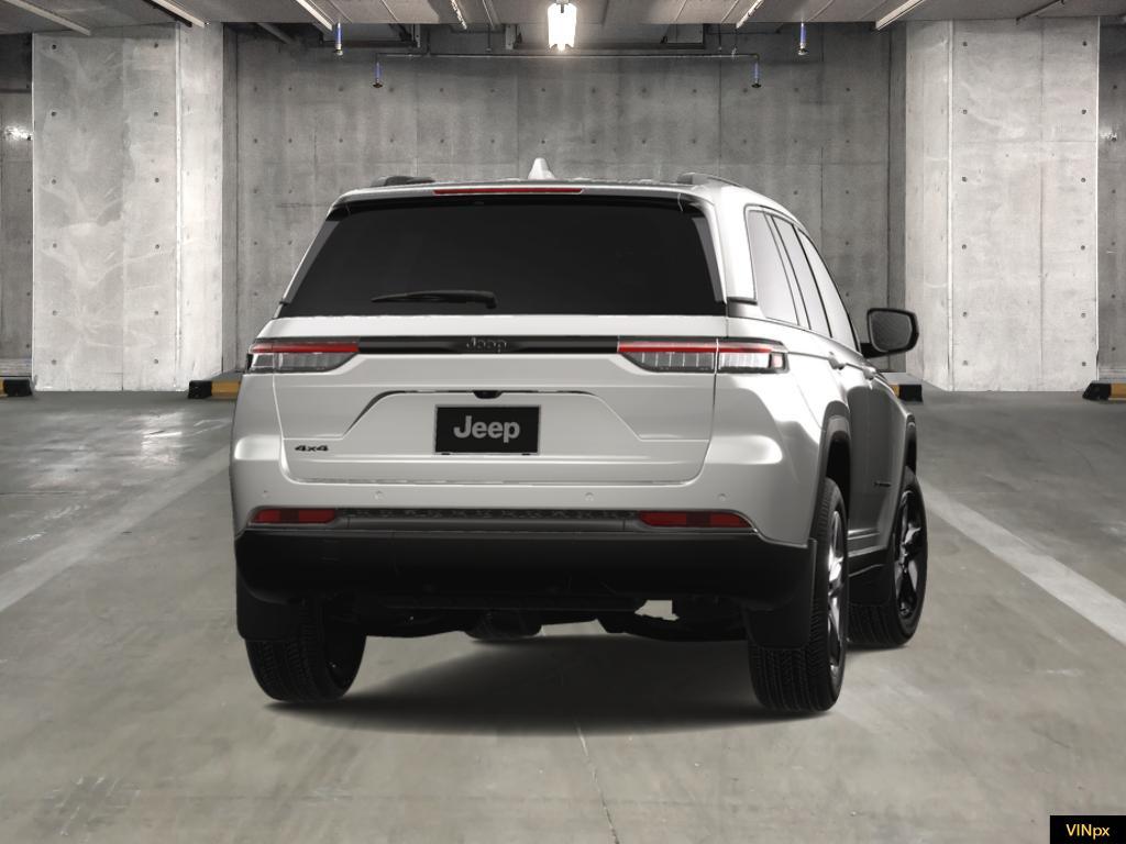 new 2025 Jeep Grand Cherokee car, priced at $44,185