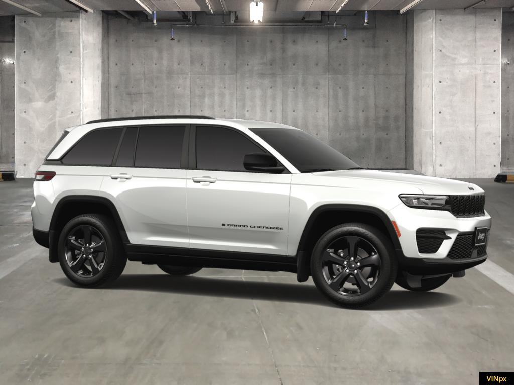 new 2025 Jeep Grand Cherokee car, priced at $44,185
