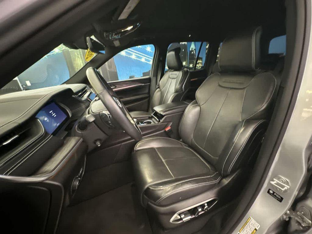 used 2022 Jeep Grand Cherokee car, priced at $38,200