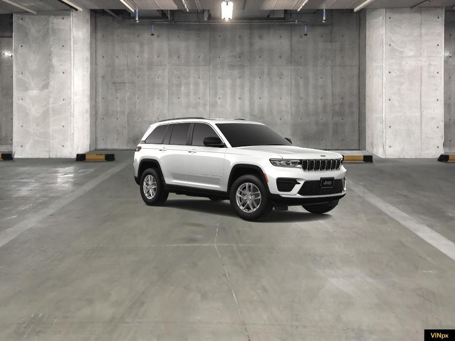 new 2025 Jeep Grand Cherokee car, priced at $41,175