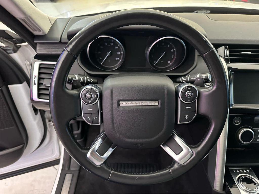 used 2017 Land Rover Discovery car, priced at $17,600