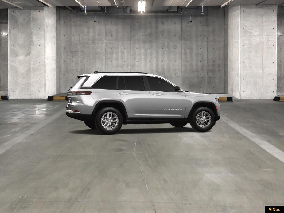 new 2025 Jeep Grand Cherokee car, priced at $41,770