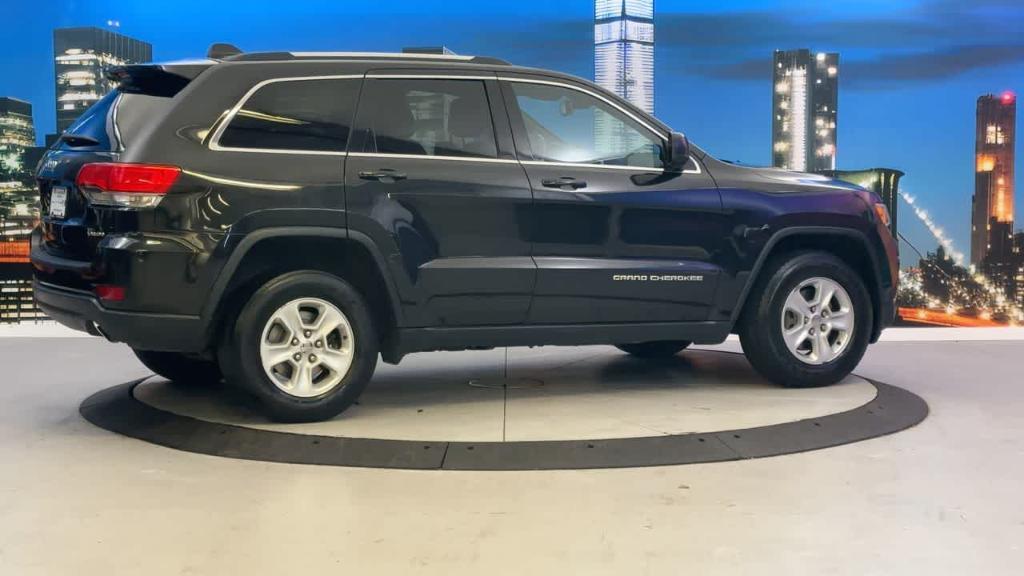 used 2015 Jeep Grand Cherokee car, priced at $9,900