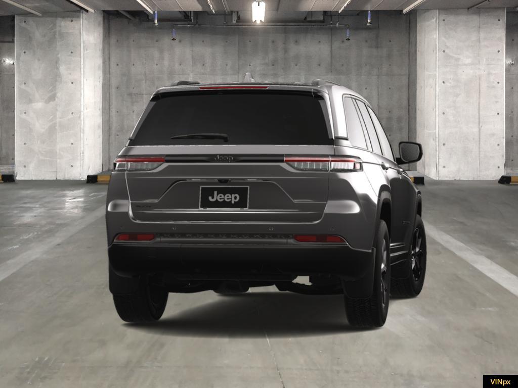 new 2025 Jeep Grand Cherokee car, priced at $44,905