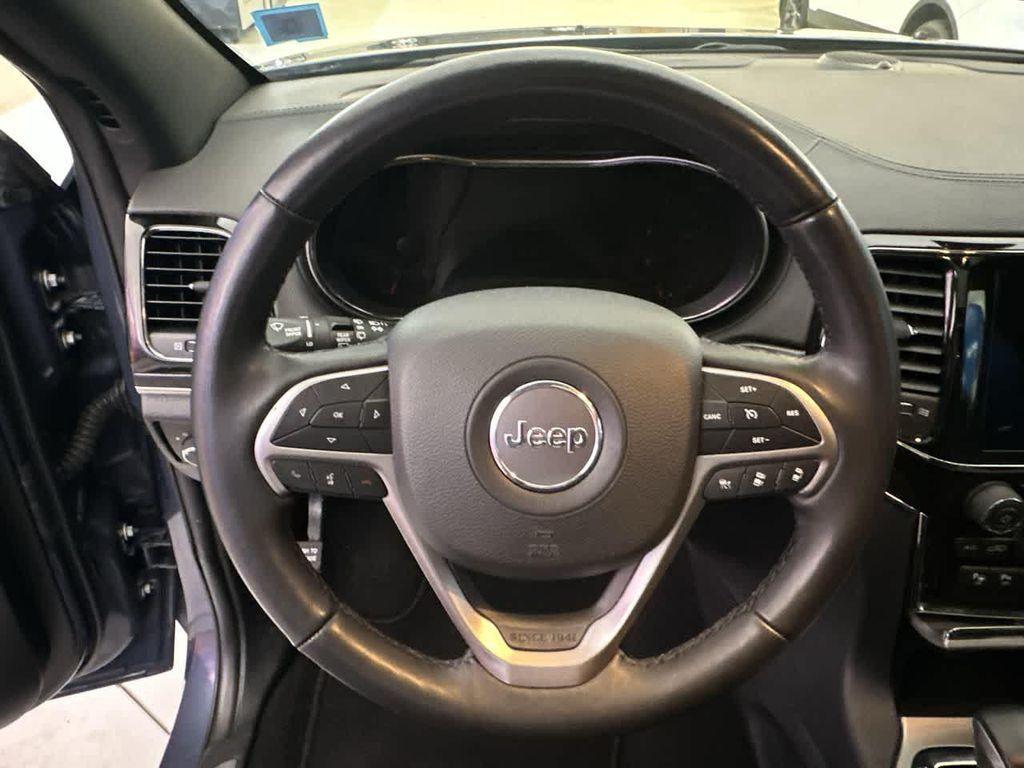 used 2021 Jeep Grand Cherokee car, priced at $32,900