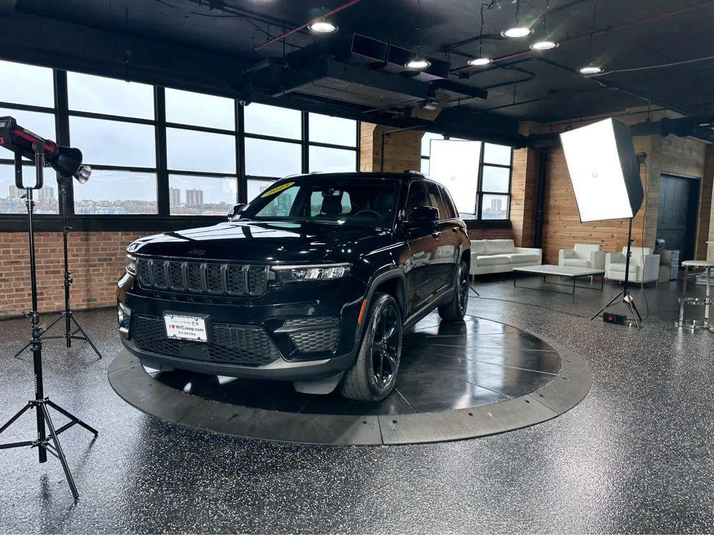 used 2023 Jeep Grand Cherokee car, priced at $35,100