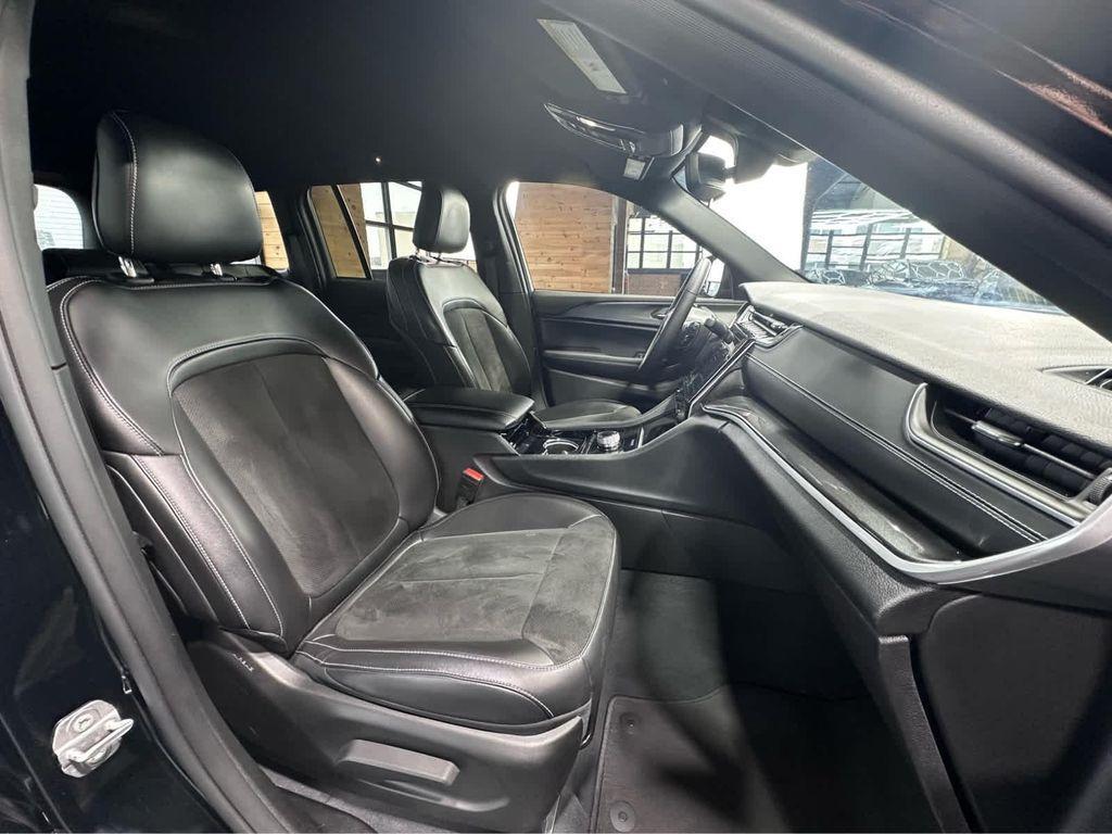 used 2023 Jeep Grand Cherokee car, priced at $35,100