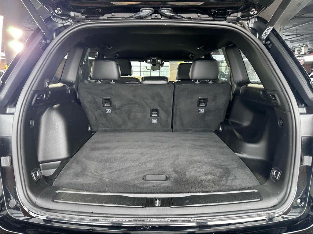 used 2023 Jeep Grand Cherokee car, priced at $35,100