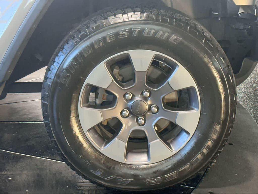 used 2019 Jeep Wrangler Unlimited car, priced at $26,900
