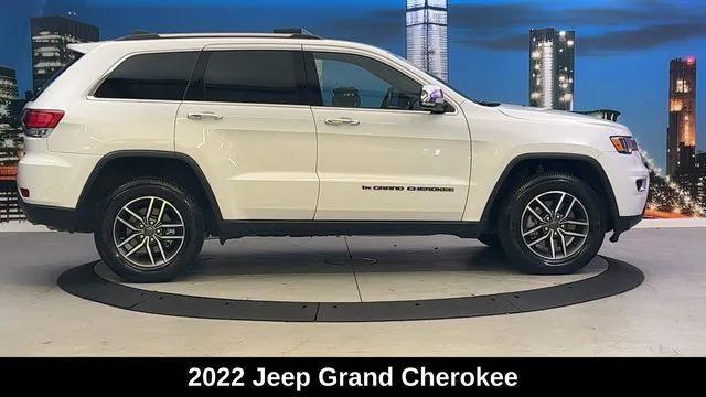 used 2022 Jeep Grand Cherokee WK car, priced at $27,900