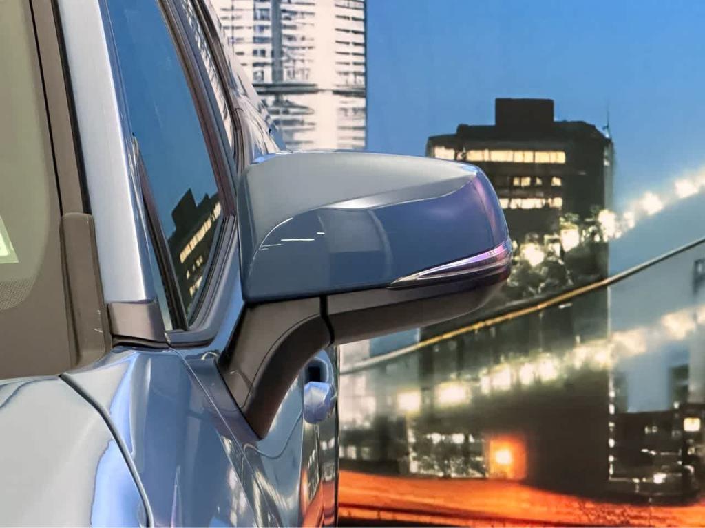 used 2022 Toyota RAV4 Hybrid car, priced at $32,300
