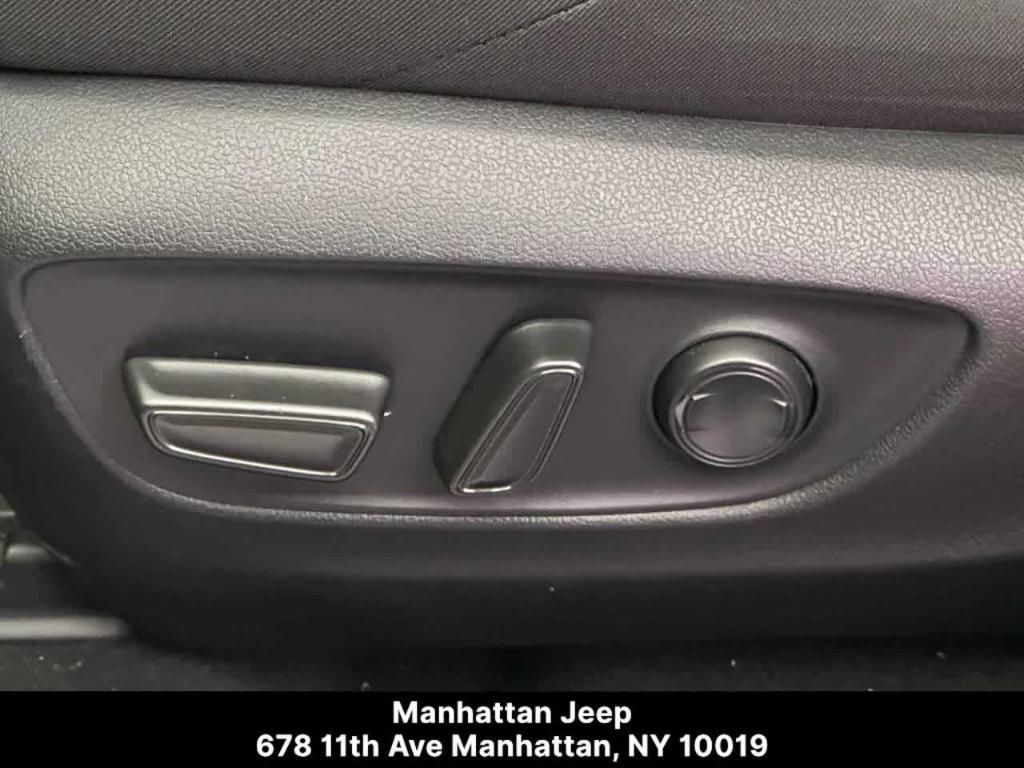 used 2022 Toyota RAV4 Hybrid car, priced at $29,200