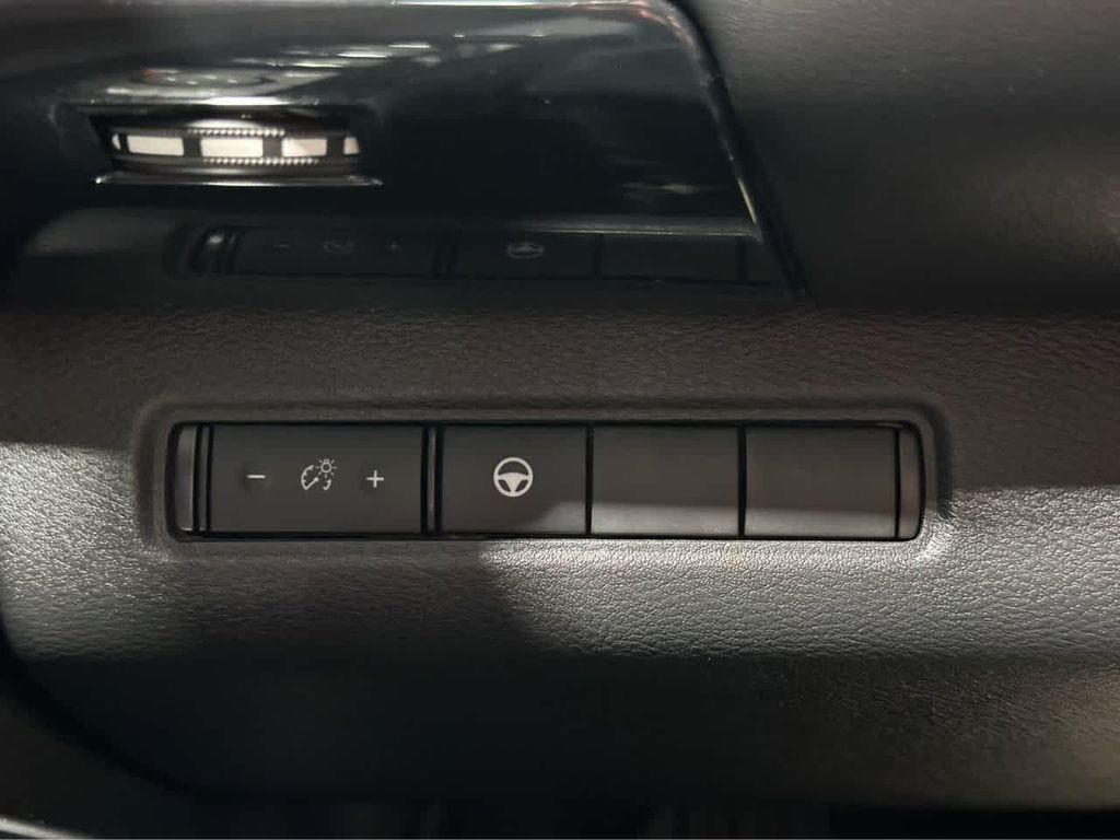 used 2022 Nissan Pathfinder car, priced at $27,900