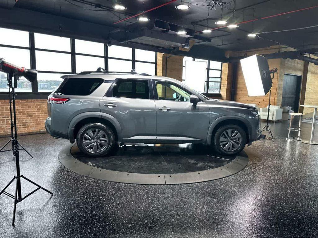 used 2022 Nissan Pathfinder car, priced at $27,900