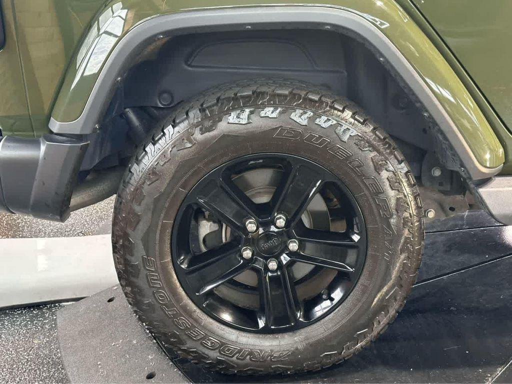 used 2021 Jeep Wrangler Unlimited car, priced at $32,100