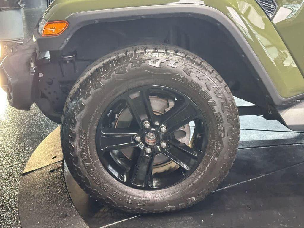 used 2021 Jeep Wrangler Unlimited car, priced at $32,100
