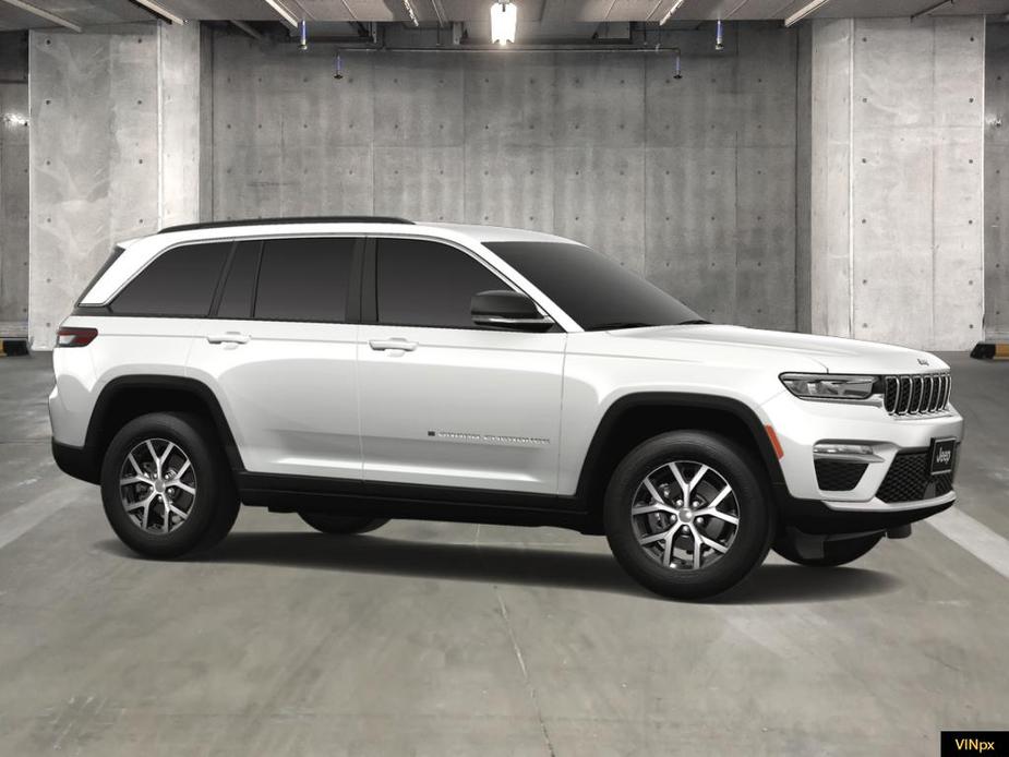 new 2025 Jeep Grand Cherokee car, priced at $47,015