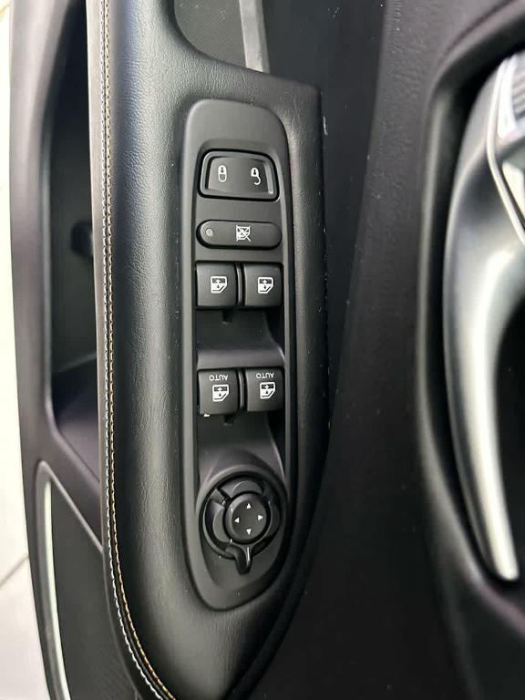 used 2021 Jeep Compass car, priced at $19,200