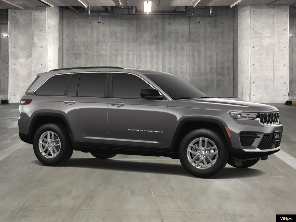 new 2025 Jeep Grand Cherokee car, priced at $43,970