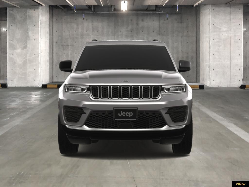 new 2025 Jeep Grand Cherokee car, priced at $43,970