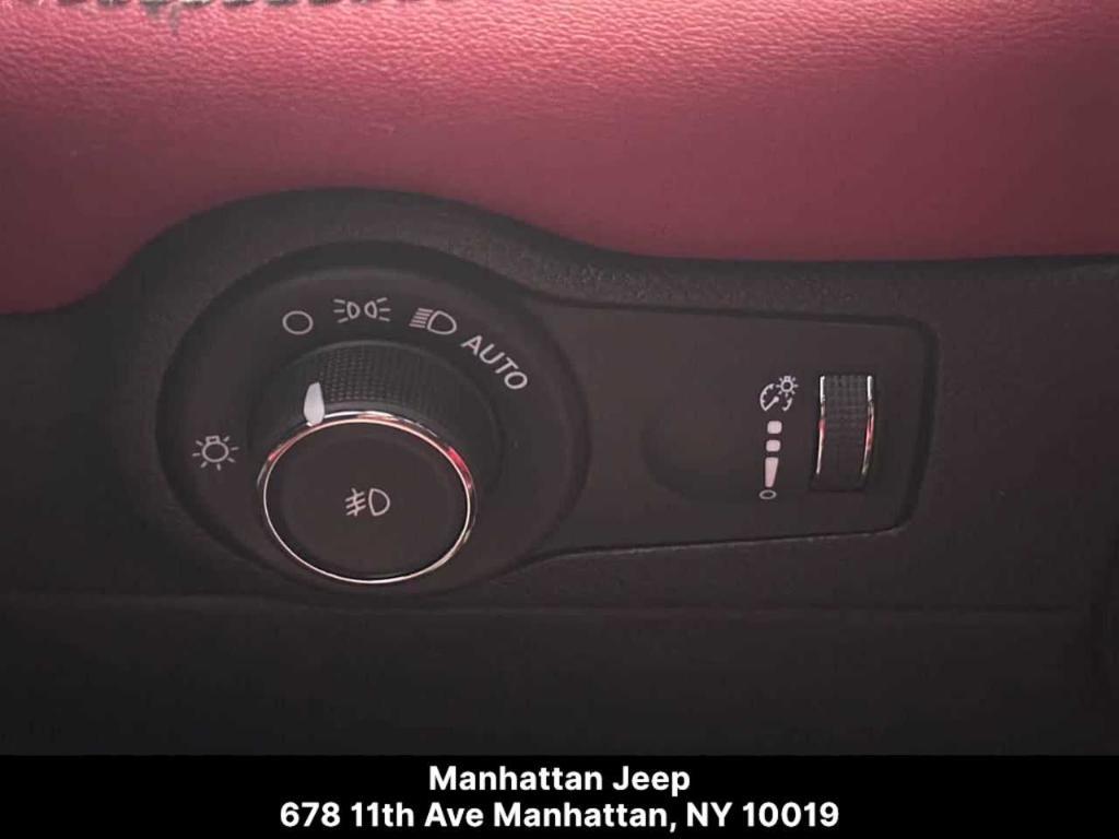 used 2022 Dodge Durango car, priced at $38,900