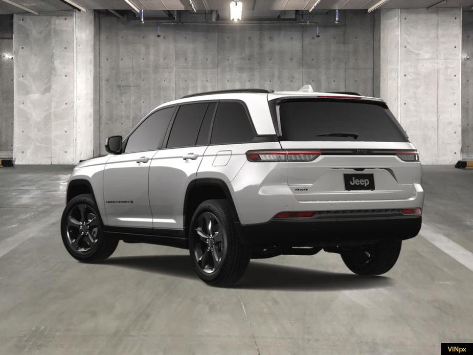 new 2025 Jeep Grand Cherokee car, priced at $45,380