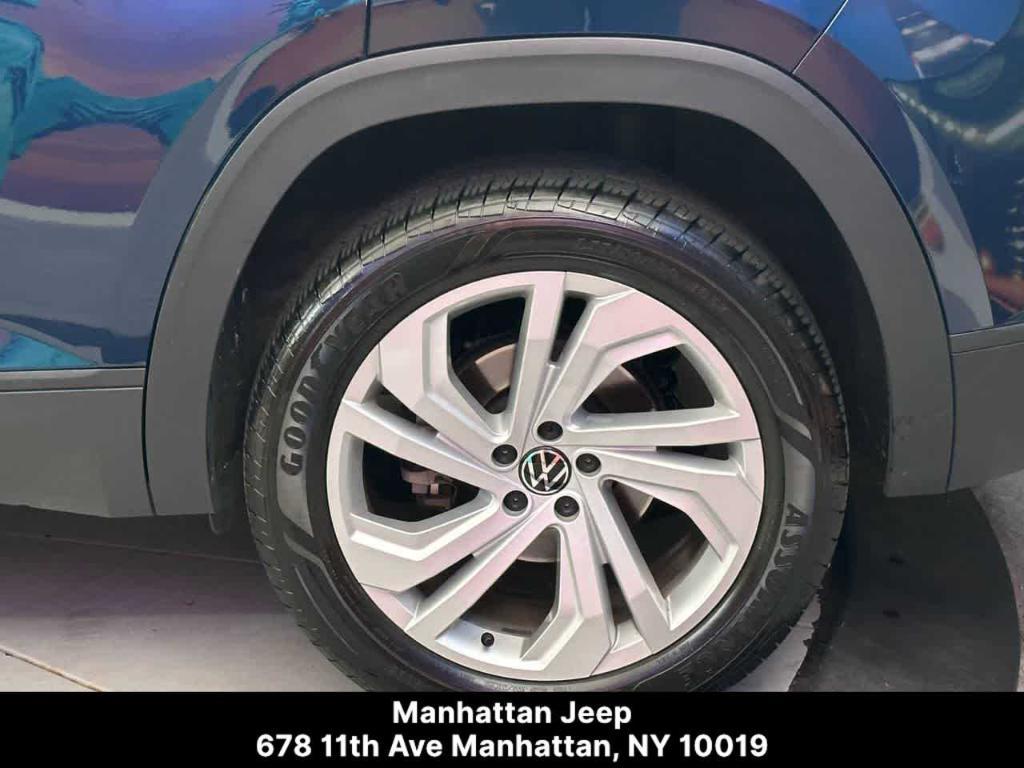 used 2021 Volkswagen Atlas Cross Sport car, priced at $25,500