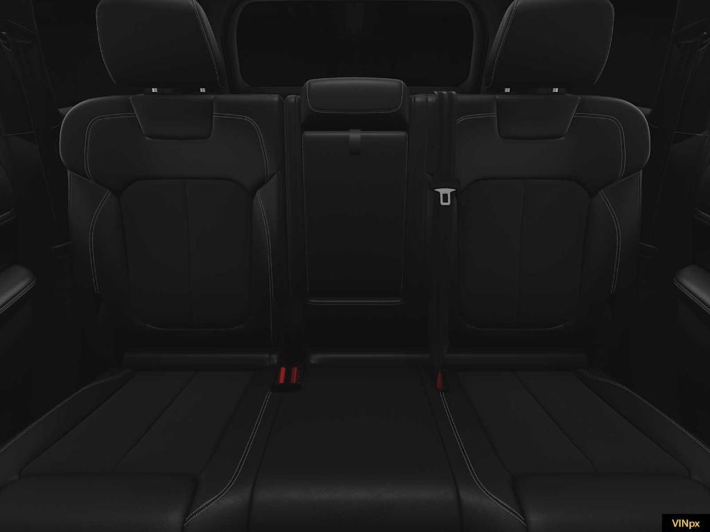 new 2025 Jeep Grand Cherokee car, priced at $44,780
