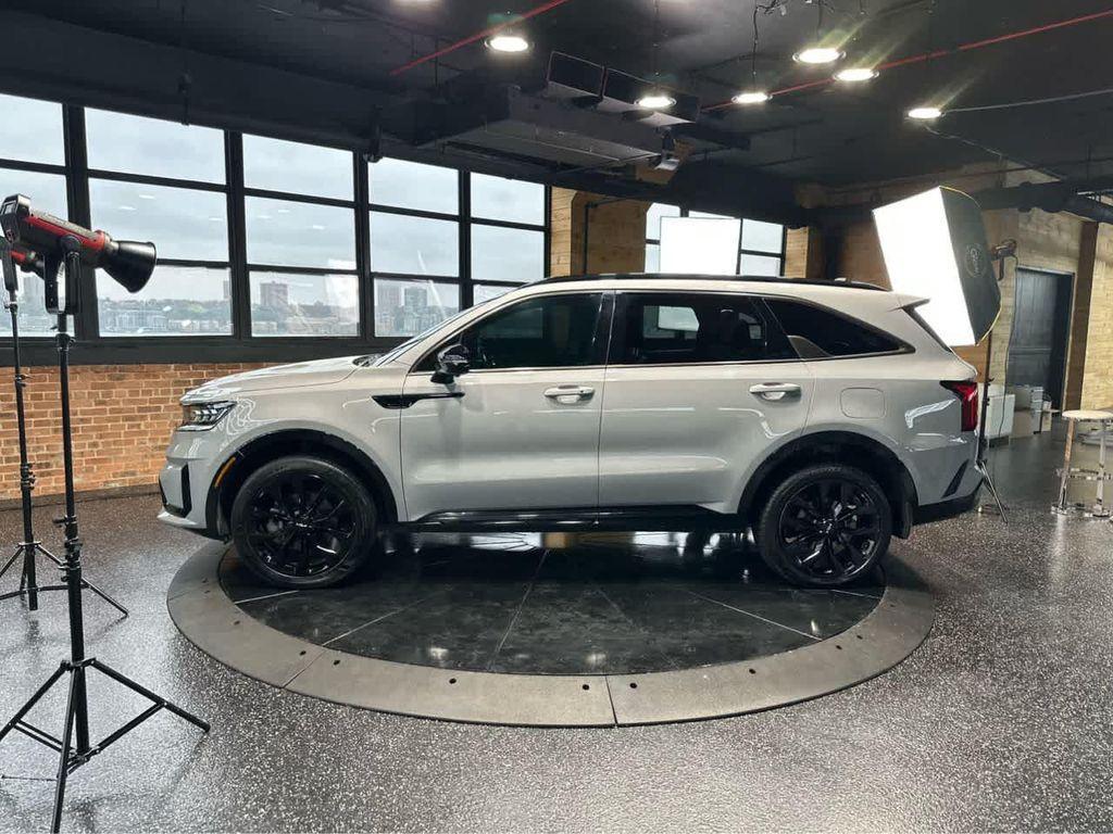 used 2023 Kia Sorento car, priced at $31,800