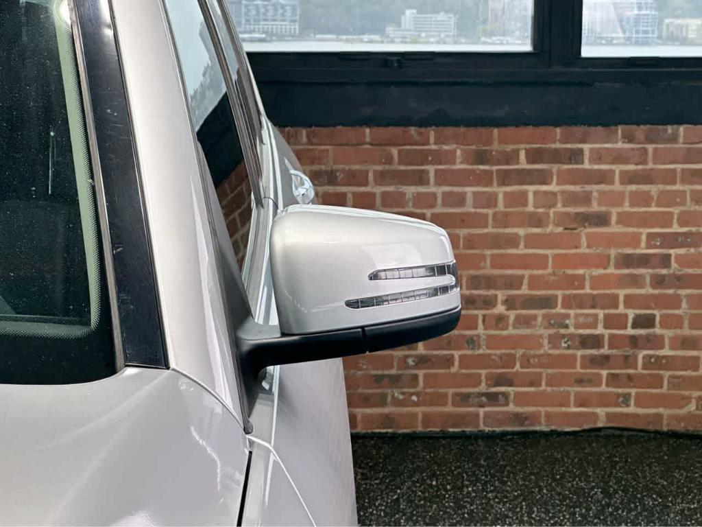 used 2015 Mercedes-Benz GLK-Class car, priced at $13,500