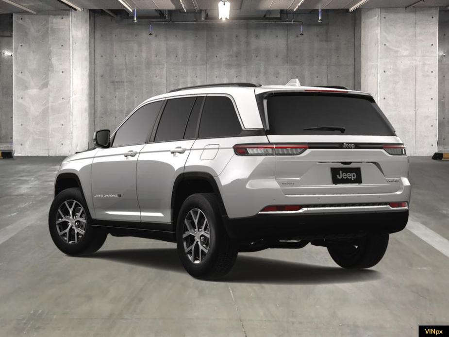 new 2025 Jeep Grand Cherokee car, priced at $47,015