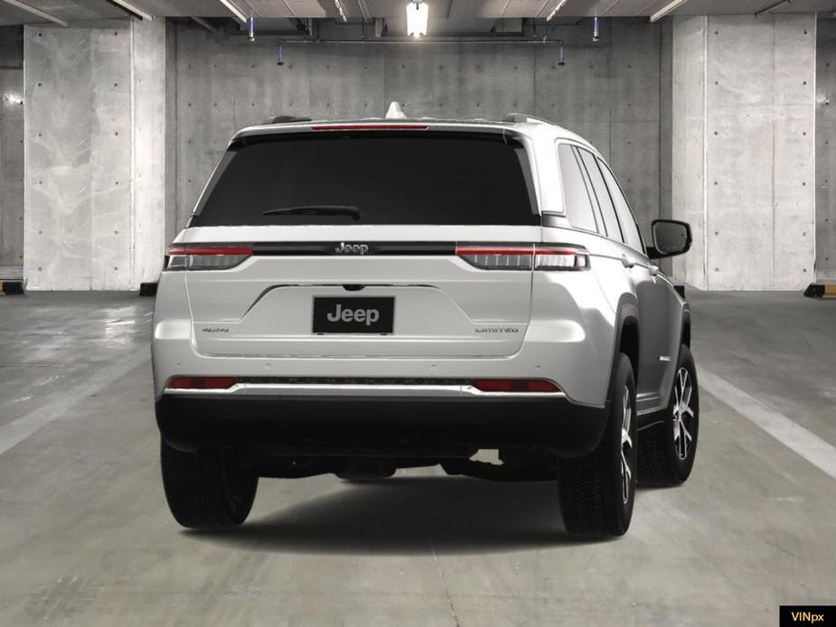 new 2025 Jeep Grand Cherokee car, priced at $47,015