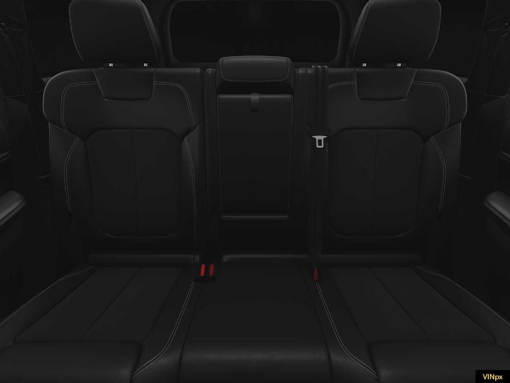 new 2025 Jeep Grand Cherokee car, priced at $43,135