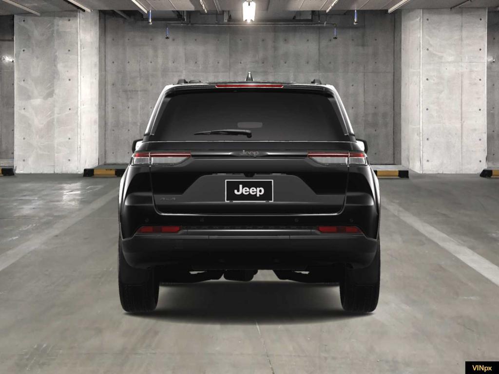 new 2025 Jeep Grand Cherokee car, priced at $48,800