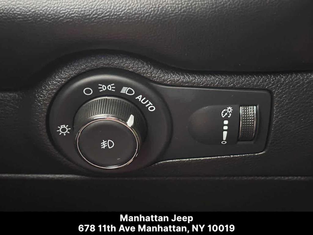 used 2022 Dodge Durango car, priced at $37,900