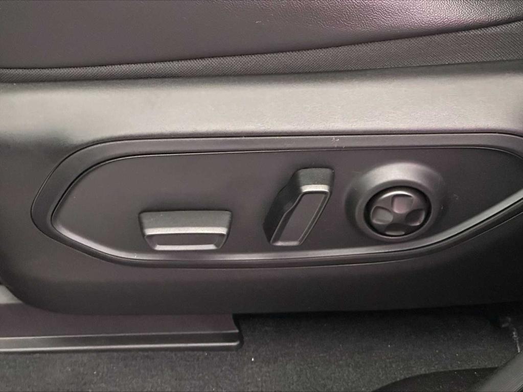 new 2025 Jeep Grand Cherokee car, priced at $44,905