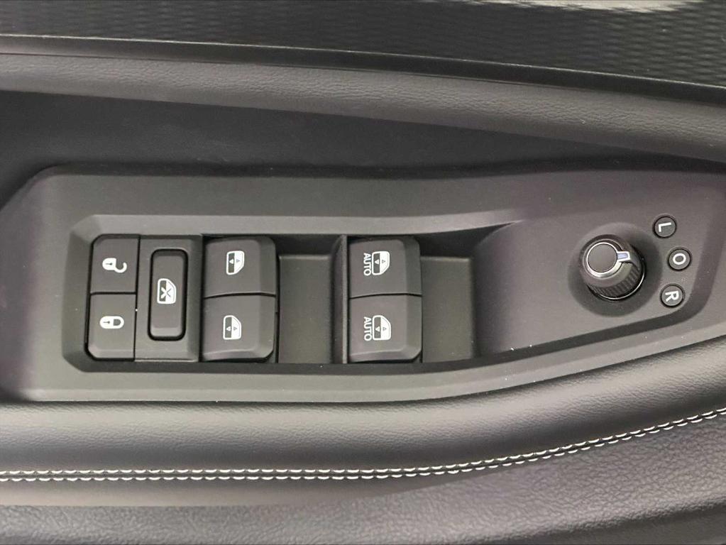 new 2025 Jeep Grand Cherokee car, priced at $44,905