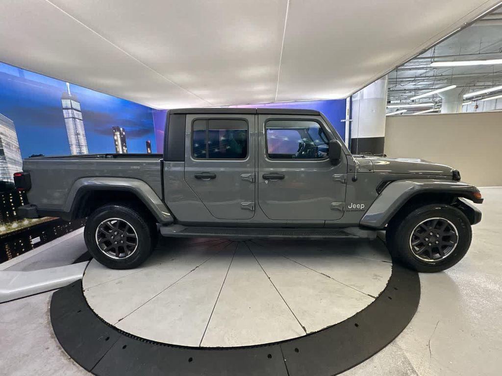 used 2021 Jeep Gladiator car, priced at $32,900