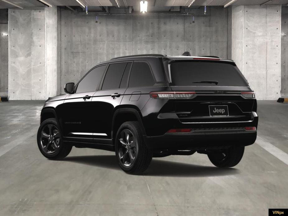 new 2025 Jeep Grand Cherokee car, priced at $45,975