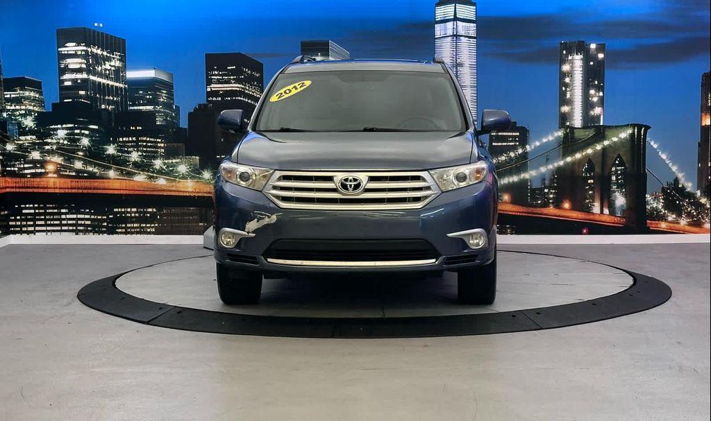 used 2012 Toyota Highlander car, priced at $12,500