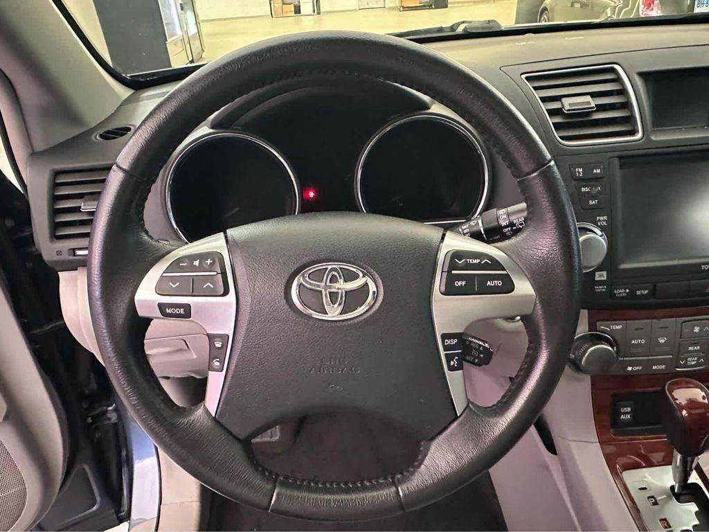 used 2012 Toyota Highlander car, priced at $12,500