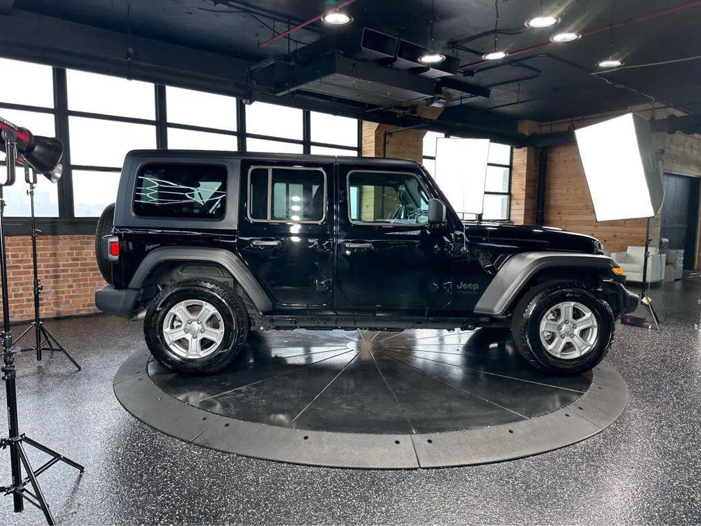 used 2022 Jeep Wrangler Unlimited car, priced at $30,900