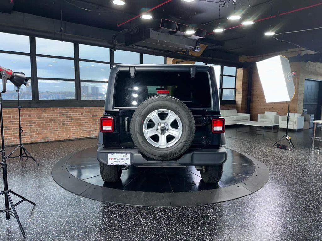 used 2022 Jeep Wrangler Unlimited car, priced at $30,900