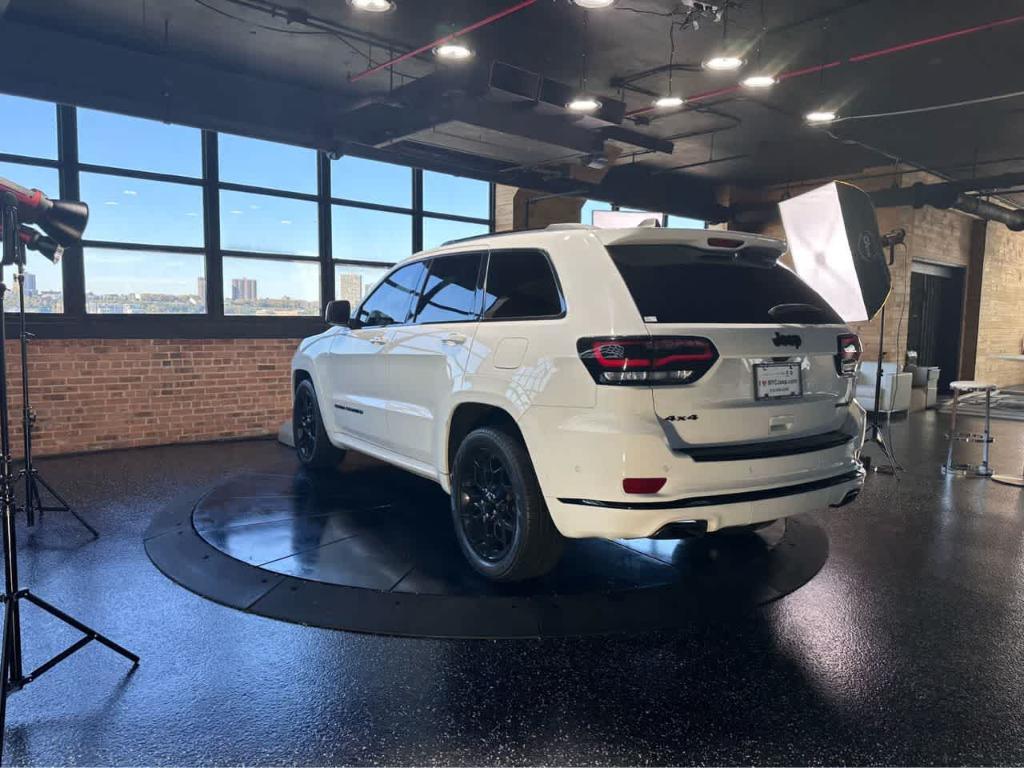 used 2021 Jeep Grand Cherokee car, priced at $29,500