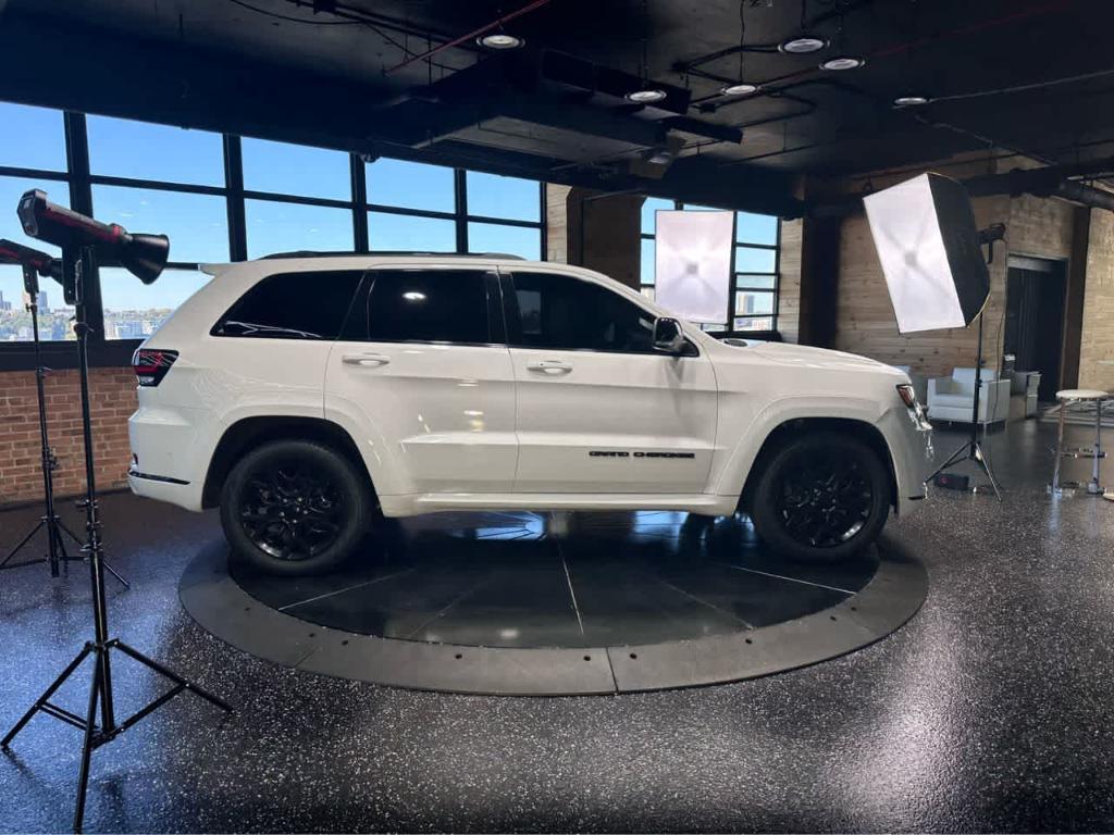 used 2021 Jeep Grand Cherokee car, priced at $29,500