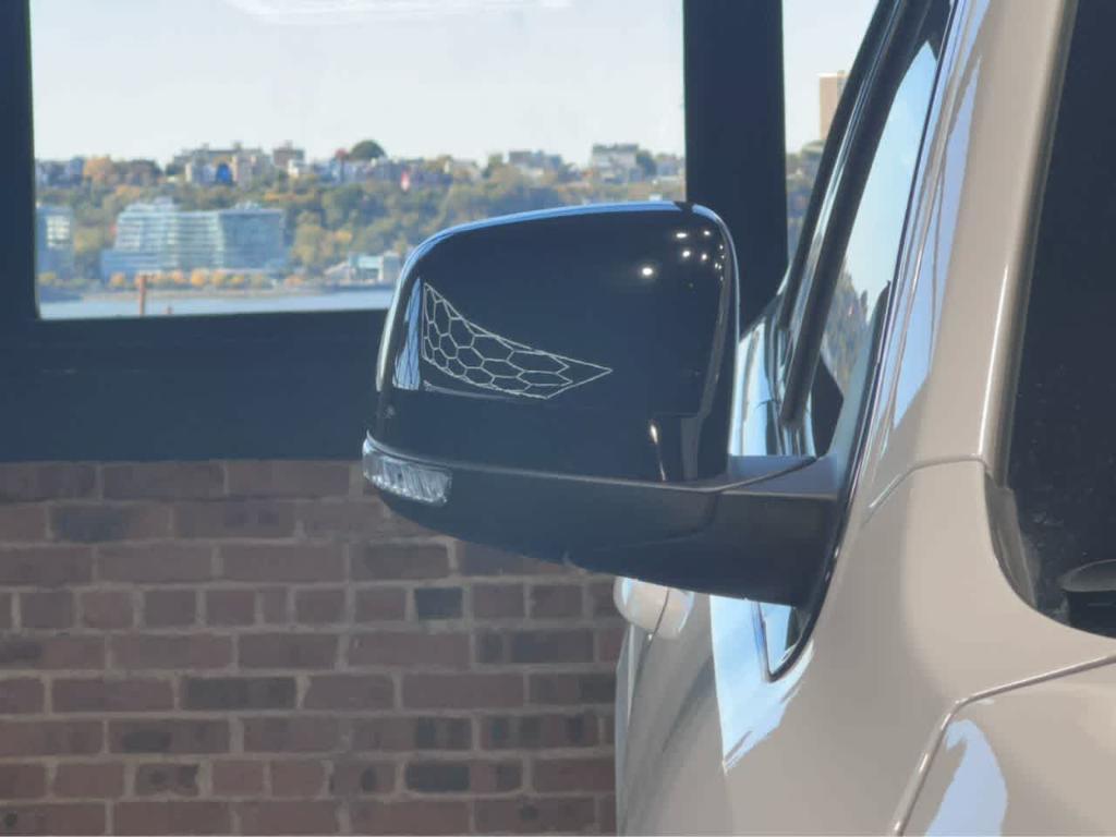 used 2021 Jeep Grand Cherokee car, priced at $29,500