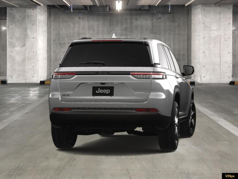 new 2025 Jeep Grand Cherokee car, priced at $45,975