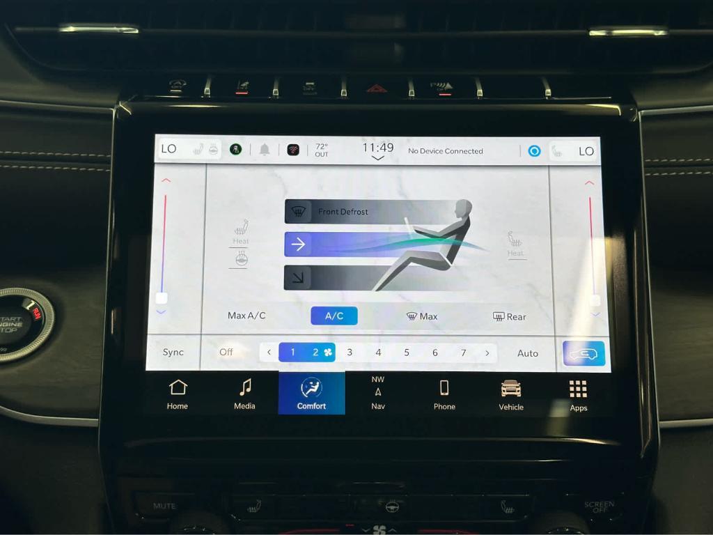 new 2025 Jeep Grand Cherokee car, priced at $48,185