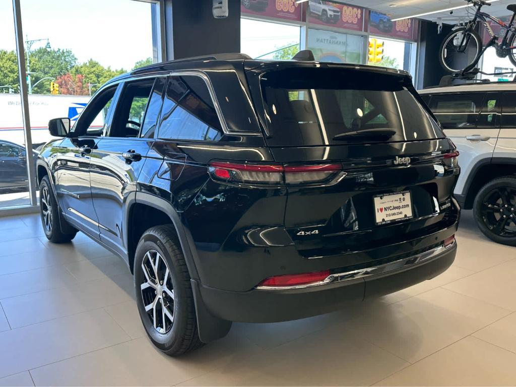 new 2025 Jeep Grand Cherokee car, priced at $48,185