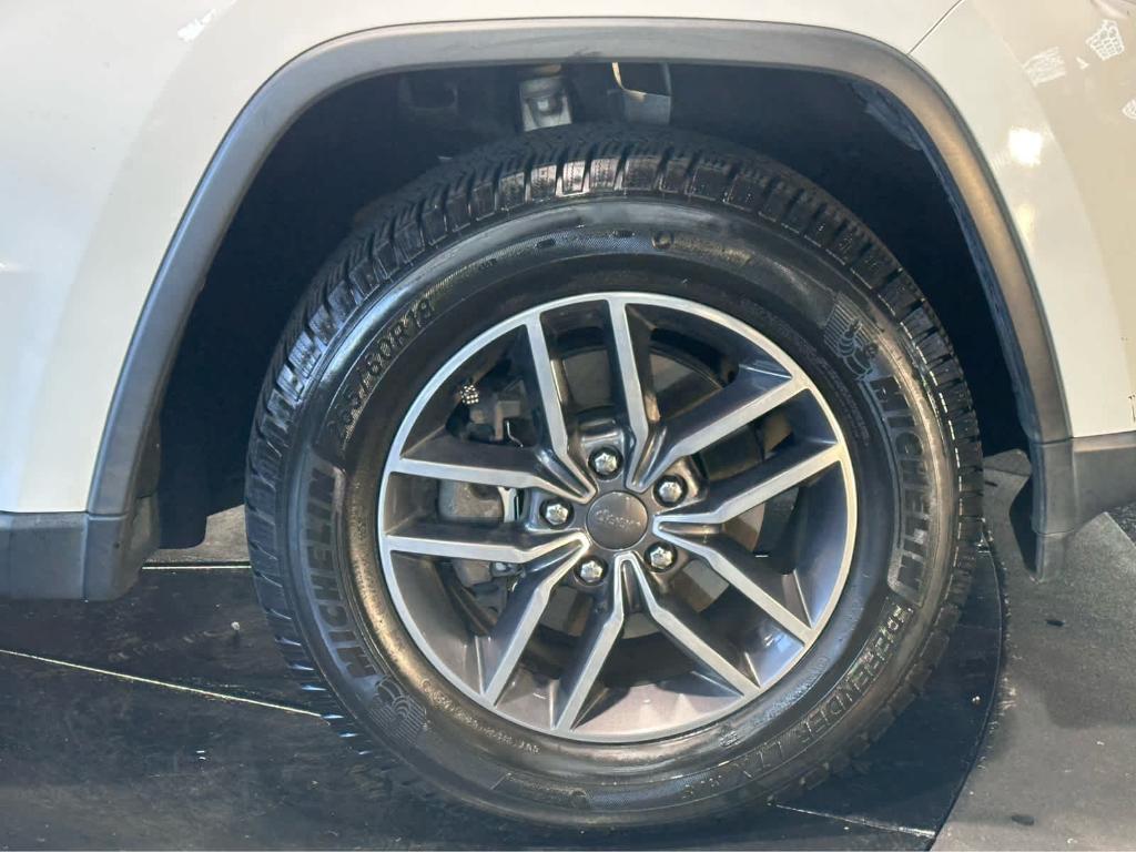 used 2019 Jeep Grand Cherokee car, priced at $19,500